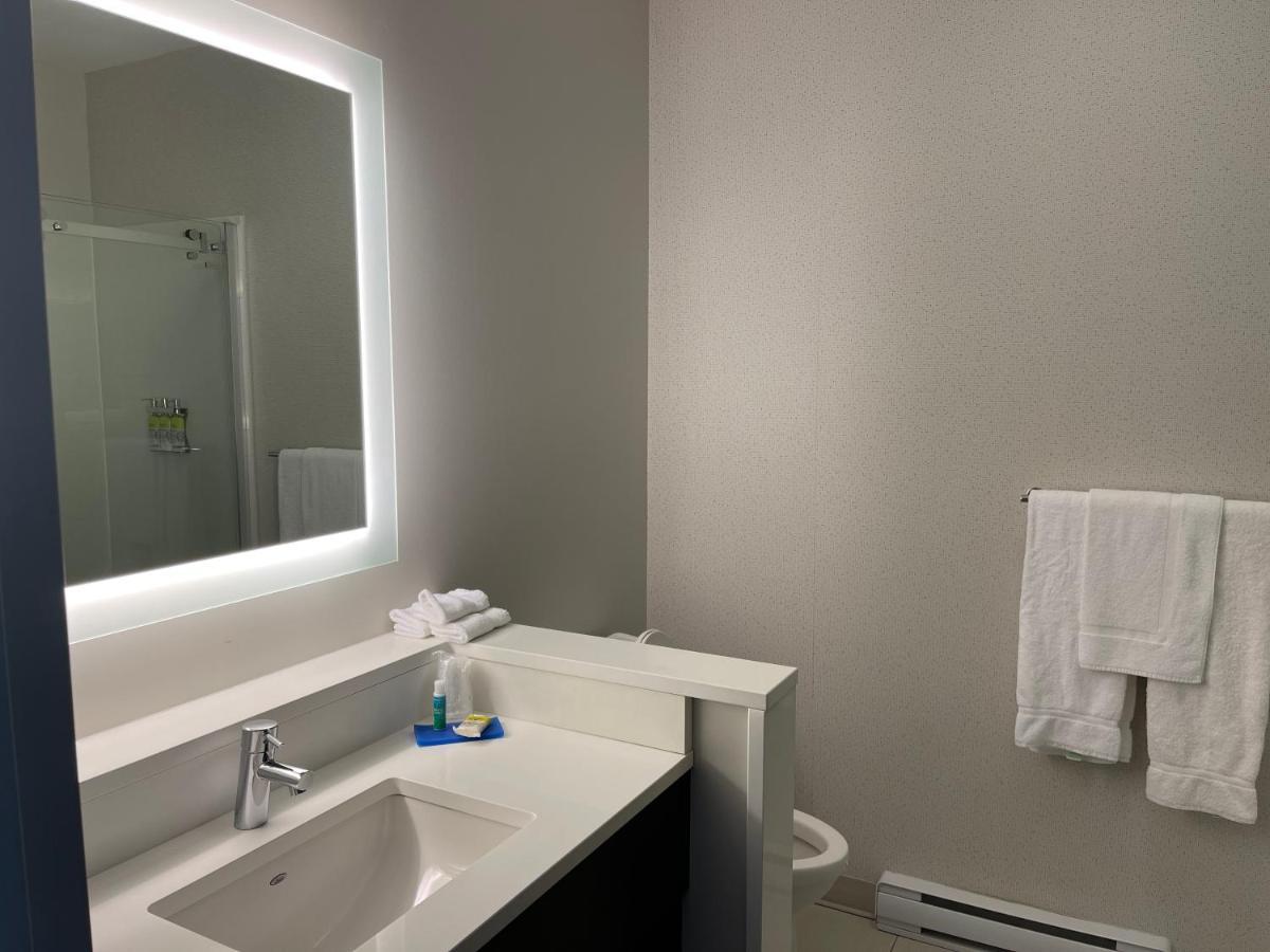 Holiday Inn Express & Suites - Gatineau - Ottawa By Ihg Zewnętrze zdjęcie